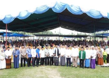 Dihadiri Ribuan Warga, Syah Afandin Apresiasi Maulid di Kecamatan Wampu