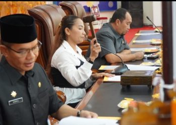 Plt Bupati Langkat Jawab Pandangan Umum Fraksi DPRD Terkait Ranperda APBD 2024