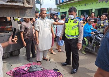 Wanita Pengendara Motor di Payageli Tewas Dilindas Truk