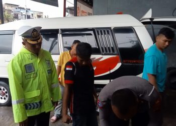 Angkutan Umum Mangkal di SM Raja Ditilang, Poldasu Dirikan Pos Pengawasan