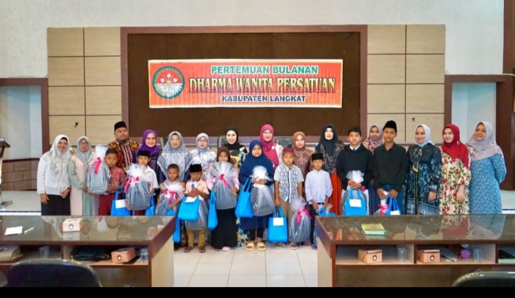 DWP Kabupaten Langkat Gelar Pengajian dan Santuni Anak Yatim