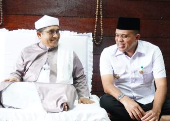 Pj Bupati Langkat Faisal Hasrimy Silaturahmi ke Tuan Guru Babussalam