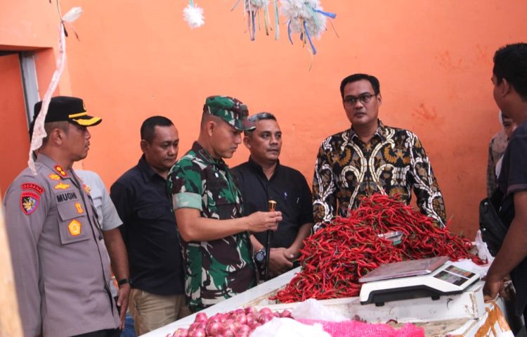 Jelang Ramadhan 1445 H, Forkopimda Aceh Selatan Pantau Harga Bahan Pokok