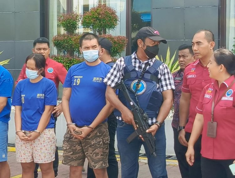 Ditangkap BNNP Sumut, Pasutri Gagal Kirim Ganja ke Tangerang