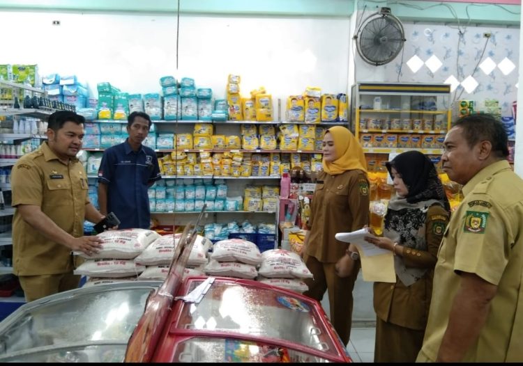 Jelang Ramadan 1445 H, TPID Langkat Sidak Pasar Tradisional dan Swalayan