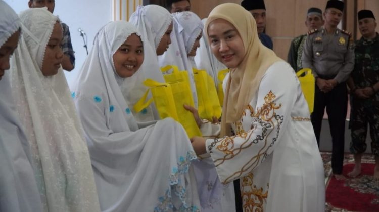 Pj Bupati Langkat Faisal Hasrimy Buka Puasa Bersama Ulama dan Umara
