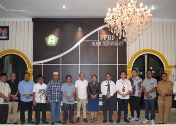 Sekretariat DPRD Langkat Tandatangani MoU dengan Kejari