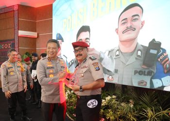 Kompol Heri Sofyan Juara Kontes Polisi Berkumis