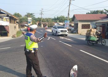 Ops Ketupat : Pos Yan Tanjungpura Polres Langkat Siagakan Petugas Antisipasi Kemacetan