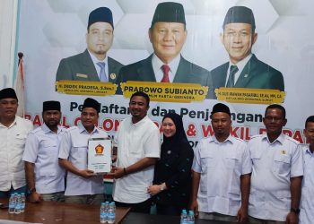 Di Ultah Ibunda Tercinta, Rizky Yunanda Sitepu Serahkan Berkas ke Partai Gerindra Langkat