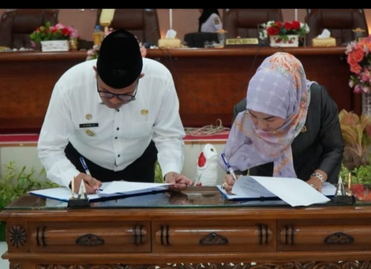 DPRD Langkat Gelar Paripurna Pengesahan Perda Bangunan Gedung dan RPJPD 2025 -2045