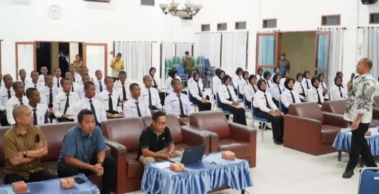 Calon Paskibra Terima Pembekalan dari Pj Bupati Langkat Faisal Hasrimy 