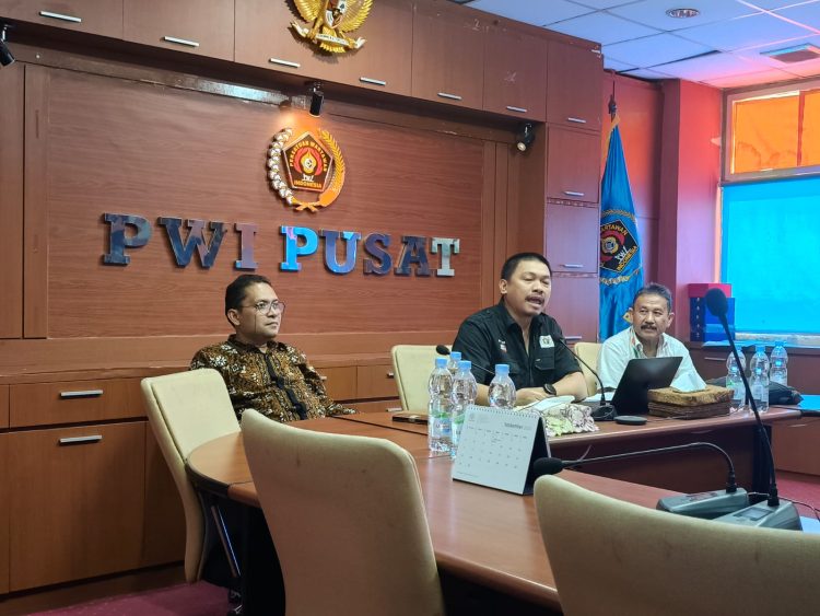 Hendry Ch Bangun Sah Ketua Umum PWI Pusat, Empat Kasus Fitnah Dilapor ke Polisi