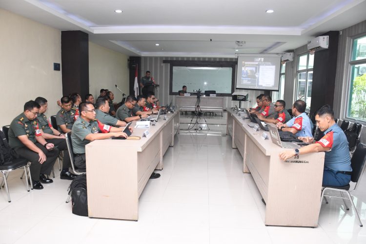 Pangkotamaops Terima Paparan Asintel dan Asops Kotamaops Terkait Rencana Rentinkon TNI