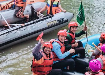 Sambut HUT 79 RI, KAHMI dan Forhati Sumut Susur Sungai dan Lestarikan Lingkungan di Binjai Selatan