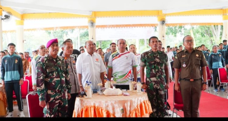 Pj. Bupati Langkat Faisal Hasrimy Lepas 78 Atlet ke PON XXI 2024