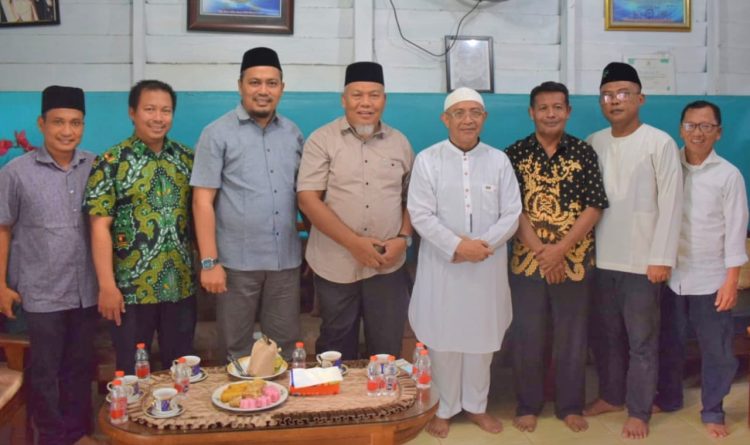 Komitmen Pilkada Santun dan Berakhlak, Cabup Langkat Iskandar Sugito SPd MM Silaturahmi ke Pimpinan Daerah Al Washliyah Langkat