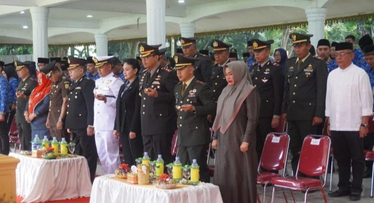 Peringati Hari Kesaktian Pancasila, Pj Bupati Langkat Ajak Masyarakat Wujudkan Indonesia Emas 2045