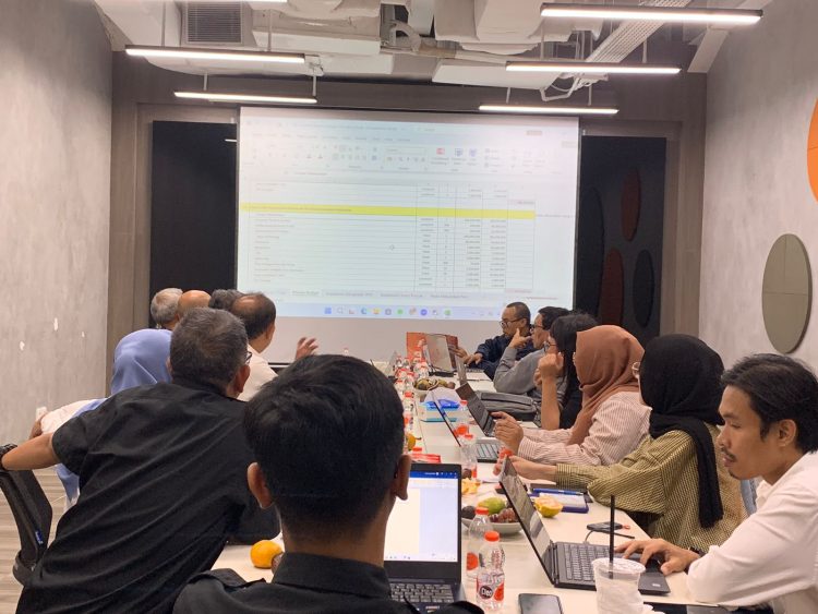 Pimpin Rapat Pengurus Harian PWI Pusat, Hendry Ch Bangun : Program UKW Lanjut !
