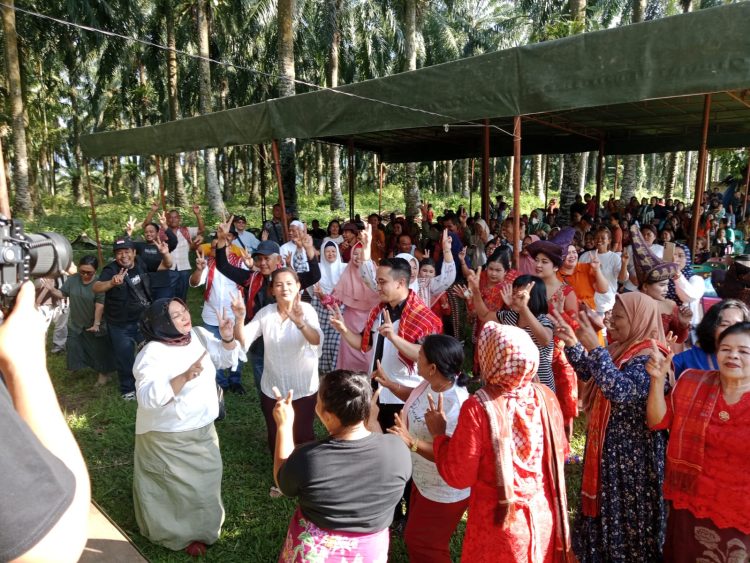 Adli Tama Sembiring Disambut Meriah di Kampung Leluhur, Warga Turangi Nyatakan Dukungan Penuh
