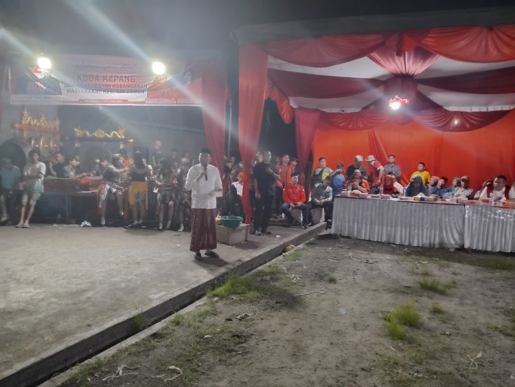 Janji Tingkatkan Pemerataan Infrastruktur, Edy-Hasan Disambut Antusias Masyarakat Air Joman