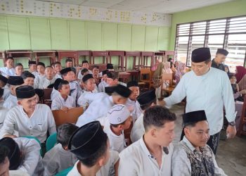 Hasan Basri Sagala Doakan Santri Ulumul Quran Jadi Ulama