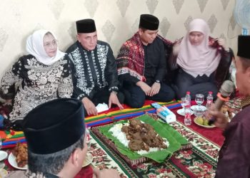 Raja Raja Adat se-Tabagsel Upa-upa Edy-Hasan di Medan Denai