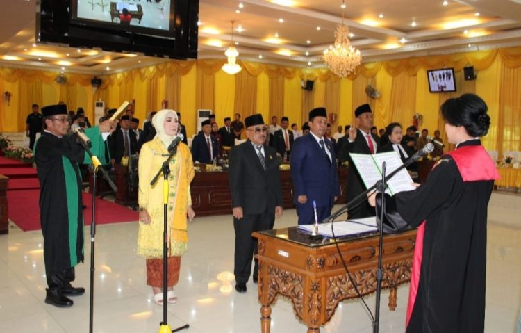 Sribana, Acai, Antoni dan Romelta Dilantik Jadi Pimpinan DPRD Langkat 2024-2029