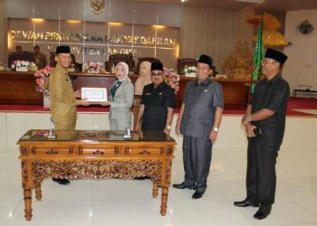 DPRD Langkat Gelar Paripurna Penyampaian Ranperda APBD 2025