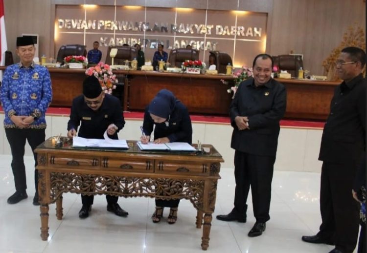 Rp 2,1 Triliun APBD Kabupaten Langkat 2025 Disahkan untuk Kesejahteraan Rakyat