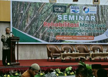 AQUA Dukung Seminar dan Gerakan Tanam Mangrove di Sumut Bersama Pusat Inkubasi Bisnis Syariah MUI dan Mathla’ul Anwar
