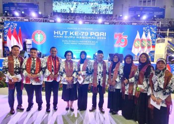 Pengurus PGRI Sumut Hadiri Puncak Peringatan HUT ke-79 PGRI dan HGN 2024