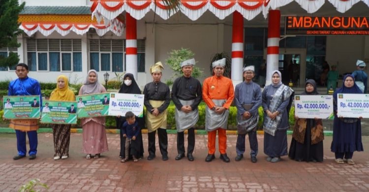 Pj Bupati Langkat Pimpin Upacara HUT ke-275 Kabupaten Langkat