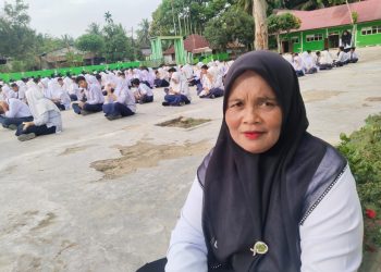 Dua Dekade Pengabdian, Akhirnya Guru Honorer MTsN 2 Palas Roji Harahap Lulus PPPK