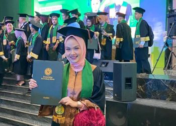 Putri Ceo Sumut24 Group, Gandhis Dwi Febrian Diwisuda di Pertanian USU