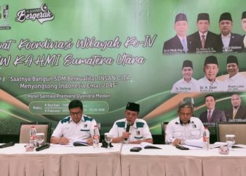 Yel-yel “Lanjutkan” Menggema di Arena Rakorwil IV KAHMI Sumut