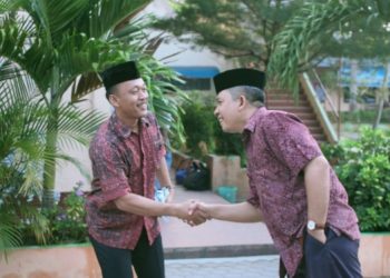 Pak Marmuj dan Sarung Lebaran (65)