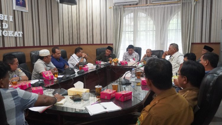 Sambangi DPRD Langkat, Kelompok Tani Minta Lahan HGU PT Amal Tani Diukur Ulang