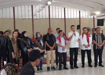 Sampaikan Dukacita, Ketum PWI Pusat dan Ketua PWI Sumut Melayat Eddy Bukit