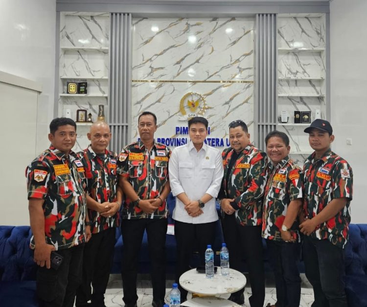 Pengurus Laskar Merah Putih Kabupaten Langkat Audensi ke Dewan Pembina Ricky Anthony, SH