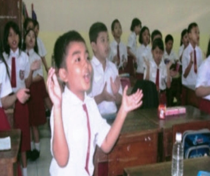 Pak Marmuj dan Tepuk Tangan dalam Belajar (86)