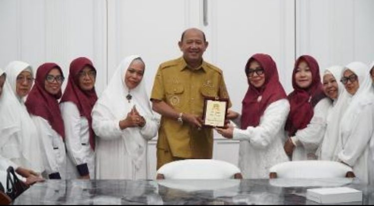 Bupati Langkat Syah Afandin Dukung Pendirian Pesantren Lansia Husnul Khotimah