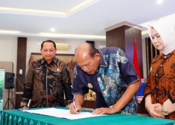 Bupati Syah Afandin Buka Forum Konsultasi Publik Menuju Mall Pelayanan Publik