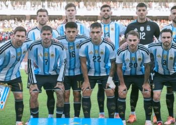 Teknik Pengelompokan Peserta Didik Model 11.2 Menjadi Kesebelasan Sepak Bola