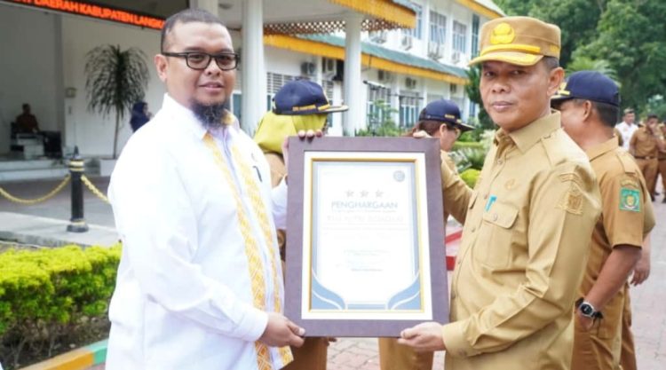 RSU Putri Bidadari Terima Penghargaan atas implementasi integrasi antrean online