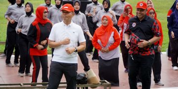 Gerak Jalan Santai Semarakkan HKN ke-61, Sekda Langkat Ajak Warga Hidup Sehat