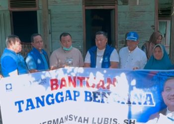 Anggota FPAN DPRD Sumut Hermansyah Lubis Gerak Cepat Bantu Warga Terdampak Bencana di Tapsel