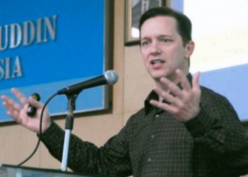 Pendidik Inspiratif, Jeffrey Alan Winters (543)