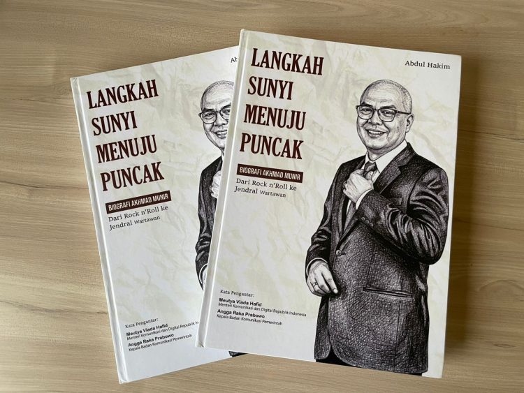 Di Antara Dentum dan Doa : Jalan Sunyi Seorang Jurnalis