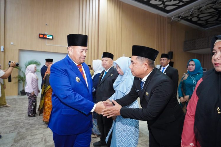 Tingkatkan Kualitas Pelayanan, Bupati Baharuddin Lantik 33 Pejabat Pimpinan Tinggi Pratama dan Administrator
